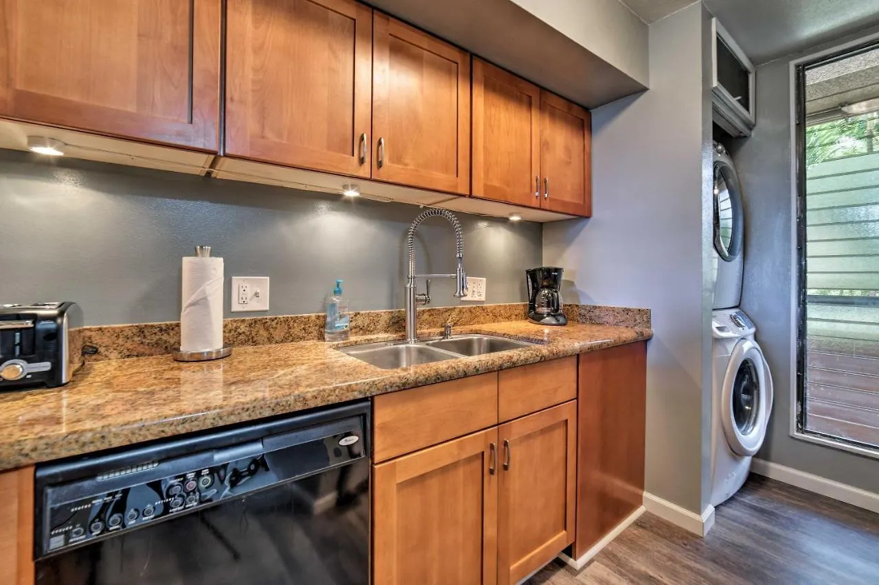 Vakantiehuis Resort Townhome With Pool And Ac - Walk To Pohaku Beach Kahana Verenigde Staten